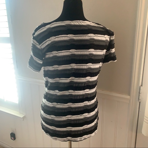 Dana Buchman stripped black, gray and white shirt, blouse , top. - Picture 3 of 9